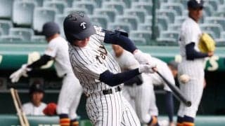 【センバツ】帝京、15年ぶりの甲子園練習　大型スラッガー目代龍之介「深さがあるな」