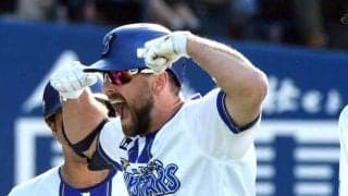 ＤｅＮＡ新助っ人・ヒュンメルが満塁弾　バックスクリーンへ待望１号「すごくエキサイト」会心の笑み