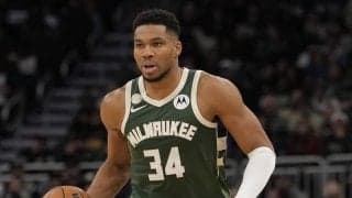 ヤニス・アデトクンボが30得点、10リバウンド、5アシスト超えの試合数でNBA歴代トップに