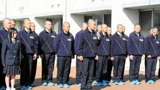 佐藤柊平主将「緊張よりワクワク」　徳島・阿南光が甲子園に向け出発