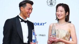 【藤枝】槙野智章監督が妻の高梨臨とともに愛犬「ぱんちゃん」の７歳誕生日を祝福