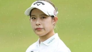 たった１人の卒業式報告　人気ゴルファーがスーツ姿で卒業証書授与「本当にありがとうございます！」　ＳＮＳ祝福「おめでとう」「これからはプロ１００％」