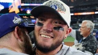 「ありがとう、みんな」ベネズエラ出身のド軍ロハスも母国Vに歓喜　「旗がこんなにも高く…本当に美しい」【WBC】