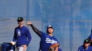 大谷翔平、敗退からすぐに二刀流開幕モード　気温35度でブルペン入り「驚きはない」ロバーツ監督