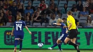 「とんでもない！」なでしこ日韓戦の“衝撃ゴラッソ”に実況＆解説も騒然！浜野まいかの驚愕弾にOG鮫島彩「ここしかないコース」【女子アジアカップ】