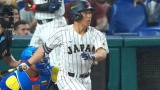 「外野を守ったのは良いこと」と言うが…鵜呑みにできない指揮官の言葉　吉田正尚は“飽和状態”の外野で生き残れるか