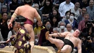 大関安青錦が負け越し＆カド番危機　大栄翔に突き倒されて７敗目　綱とり場所でまさかの事態に　やや足引きずり、視線落とし引き上げる