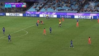 「暴力的になってきた…」韓国MF、なでしこDFの“腕を掴む→足を蹴る”で即ファウル「潰しにきたな」「怪我に気をつけて」ファン騒然【女子アジアカップ】