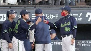 【ヤクルト】池山隆寛監督、９回にキハダ起用も「９回とは決まっていません。まだ」／一問一答