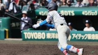 なぜショートゴロで二塁走者が生還できたのか？花咲徳栄の名将が仕掛けた満塁からのエンドラン【センバツ】