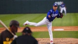 山本由伸、5回無失点で勝利投手　7K三振ショーに喝采…“打者復帰”の大谷翔平は3の0