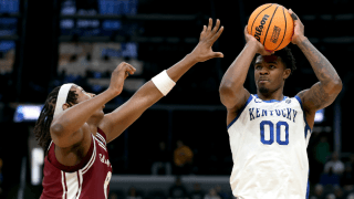 これぞマーチマッドネス！ケンタッキー大が残り2秒から劇的ロング3Pで九死に一生…延長戦制し初戦突破