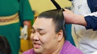 霧島が14日目に３度目Ｖを決める条件は？　現在12勝１敗でトップ