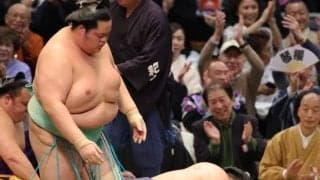 「豊昇龍ぅ」「あらら…」「両者とも負けて決まるとはなぁ」　異例の上位総崩れ決着にＳＮＳ騒然　霧島の３度目優勝が１４日目に決定