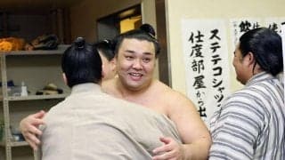 霧島復活の裏に２人の師匠の教え　贈られた色紙、目が覚める言葉…努力、根性と多角的アプローチ