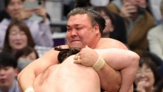 ３敗の２人が敗れ優勝決まった霧島　あと一番勝って締めてほしい　結びの豊昇龍はもっと動いていかないと　武蔵川親方が指摘