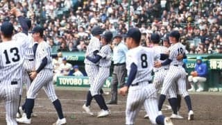 日曜正午に「やばい泣きそう」　数cmが分けた差…甲子園の“結末”に涙「鳥肌エグイ」