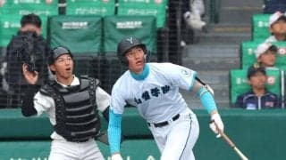 山梨学院　菰田陽生の先制アーチに「化け物過ぎて」「魅力的にもほどがある」「規格外」甲子園もネットも騒然