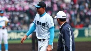 山梨学院・菰田は「医者のストップがかかるかも」　指揮官憂う緊急事態…走者と接触→苦悶