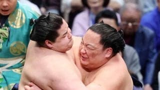 十両優勝はモンゴル出身の出羽ノ龍「引かないように前へ圧力」決定戦で若ノ勝を下す