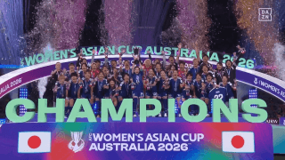 「食べちゃだめ笑」なでしこ若手トリオの“紙吹雪パクパク”に爆笑！無邪気すぎる谷川、浜野、古賀に「幼稚園児」「赤ちゃん」の声【女子アジア杯】