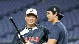 ＷＢＣでの大谷の打撃の助言は？村上が鳥谷氏に明かす「肩と肘の位置」　ベンチでの姿が話題に