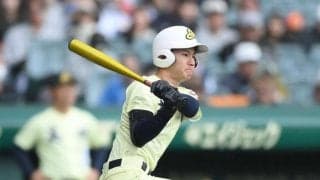 【センバツ】第２試合途中で突然のゲリラ豪雨　スタンドの観客が一斉に避難　グラウンドに水が浮く　五回終了後にスタッフが整備