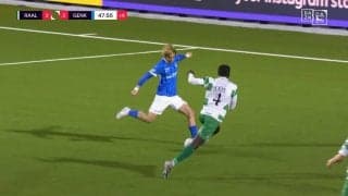 「スピードと決定力どちらも一級品」伊東純也、巧みな抜け出しからの右足ダイレクトシュートで今季4点目「勝負どころで結果を出す」エースの一撃にファン歓喜