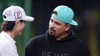 オリが粋すぎる“サプライズ”「今泣きそう」　世界一の助っ人に…侍戦士も参戦したお祝い