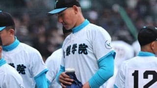 山梨学院・菰田陽生は｢左手首付近の骨折｣、優勝候補に激震…初戦に走者と交錯して負傷交代【センバツ】