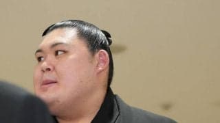 横綱大の里「父がファンでよく映像を見ていました」若嶋津さんの通夜参列　印象なども明かす