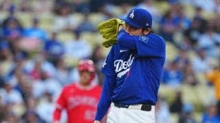 大乱調の佐々木朗希、LA実況席は沈痛「いい球を持っていますが…」「全国民の期待を」