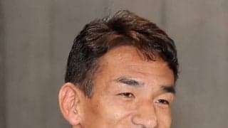 中田英寿さん、鍛え上げた上腕部に反響「筋肉やばい」「元サッカー選手なのに強そうな腕っぷし」