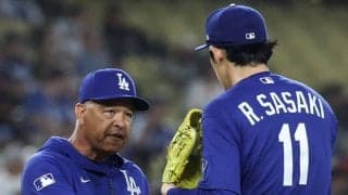 8四死球の大乱調でも開幕ローテは大丈夫？ 不安噴出の佐々木朗希にロバーツ監督が明かした舞台裏「私はロウキを信じている」