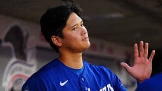 大谷翔平が驚きの行動「こんなことある?」　咄嗟に出した右手…「流れが完璧すぎる」