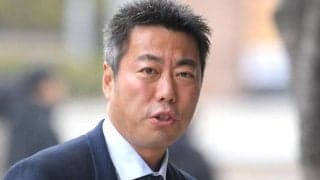 上原浩治氏　ＷＢＣ決勝観戦の芸人と豪華４ショット「右端には…ｗ」背後の写り込み人物も話題に