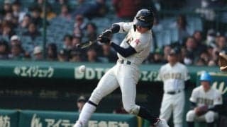 八戸学院光星、互いに教え合う双子が引っ張る打線　兄弟そろって安打