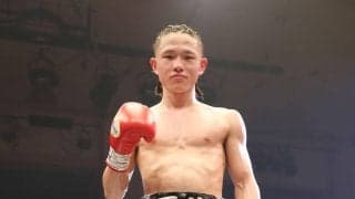 アマ６冠「ザ・サンダー」片岡雷斗６回TKO勝ちデビュー「全部、圧勝して勝ちたい」