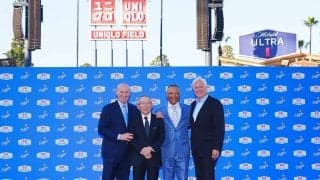 ド軍に強力援軍「なんでも提供します」　日本の大富豪が“約束”…本拠地に巨大看板