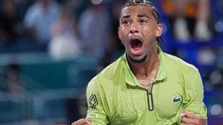  互いにブレーク0 大接戦制し4強へ 