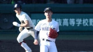 三重が延長十回タイブレークで散る　大阪桐蔭を追い詰めるも無念
