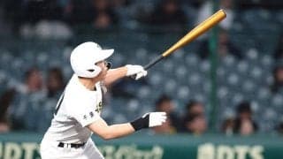 専大松戸・吉田颯人がＤＨ１号！関東大会ベンチ外の背番号２０が公式戦初出場で人生初本塁打「実感ない」持丸監督は称賛「ＤＨがなかったら入れなかった。素晴らしい」