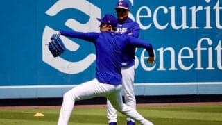 佐々木朗希にド軍監督が異例の“メス”　投球フォームを熱血指導、31日へ突貫工事