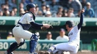 中京大中京ミスを逃さず、八戸学院光星に競り勝つ　センバツ準々決勝