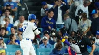 大谷翔平が死球でヒヤリも笑顔で一塁へ　NHK解説が内角攻め危惧「増える気がするんですよね」