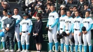 左手首骨折で欠場の山梨学院・菰田「甲子園の舞台に夏、全員で戻ってくる」　無念終戦も涙なし　「夏日本一を取ることが一番の最後の目標」