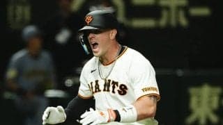 巨人キャベッジが先頭打者アーチ　12球団“最速弾”で雄叫び…1番起用で快音、東京ドーム騒然