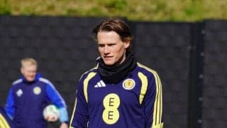 スコットランド代表、日本戦に向けて調整　英雄マクトミネイ、ロバートソンらがボール回し