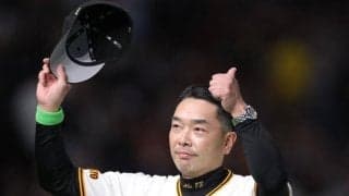 巨人・阿部監督「自分たちの野球を貫く」長嶋さんにささげる１勝　形見のスーツ、ブローチを身にまとい球場入り