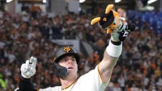 巨人・キャベッジ＆ダルベック　助っ人コンビがアーチで競演